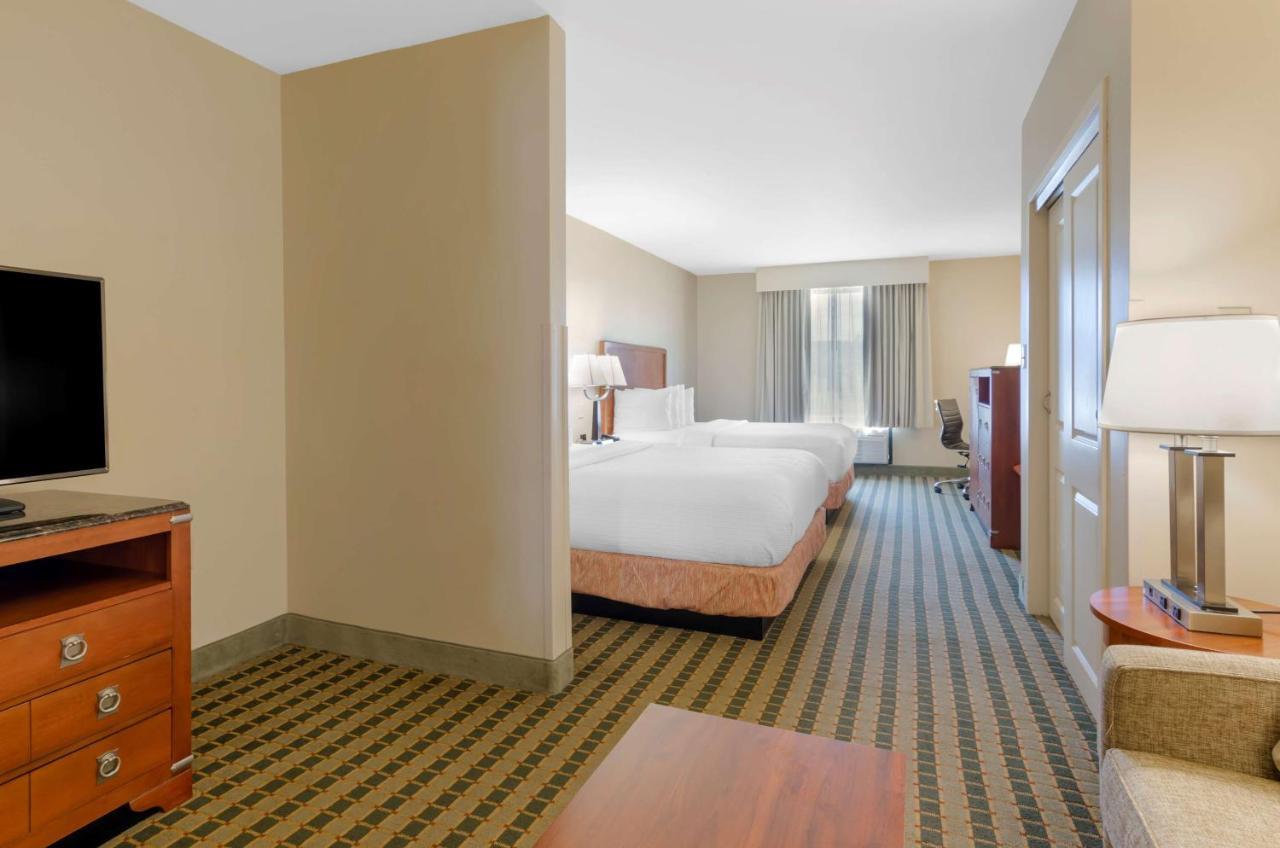 Western North Roanoke 3*