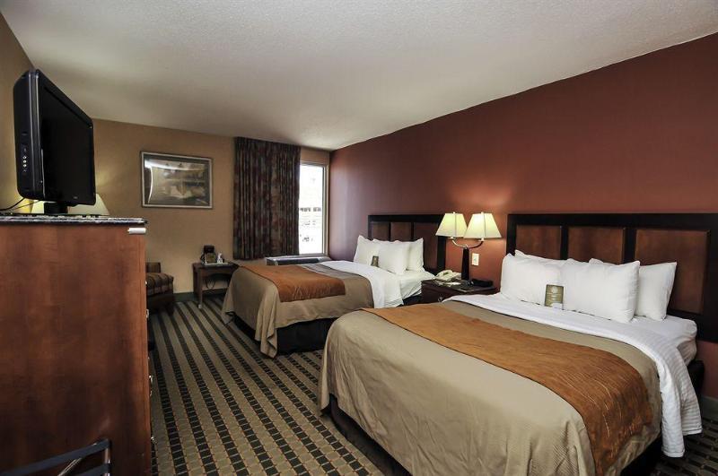 Hotel Western North Roanoke 3*